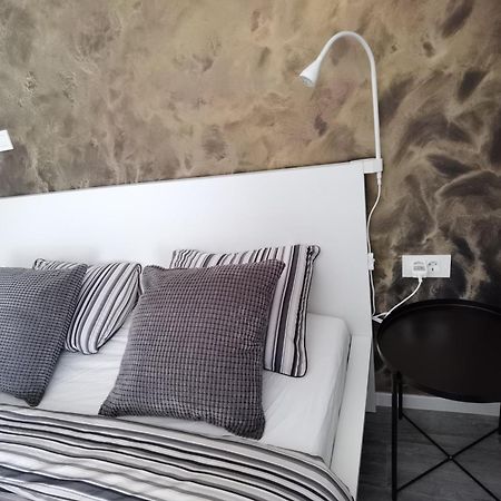 Apartmani Karlo Zágráb Szoba fotó